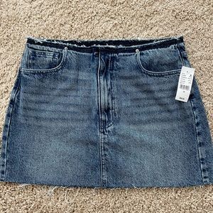 PAC SUN WITH TAGS NEVER WORN high waisted mini skirt